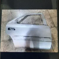 در عقب زانتیا