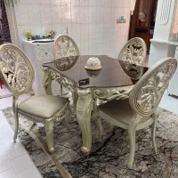 میز ناهار خوری ۴ نفره جنس پلیمری برند معروف چوبنی