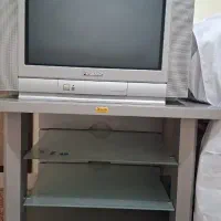 تلویزیون پاناسونیک ۲۸ اینچ به همراه میز .نو و تمیز