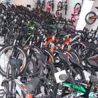 دوچرخه. شهری ،، تنوع رنگ