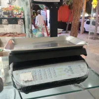 ویترین . ترازو