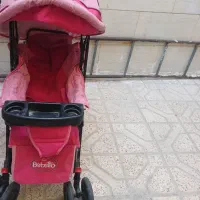 یک کالسکه تمیز و سالم درحدنو
