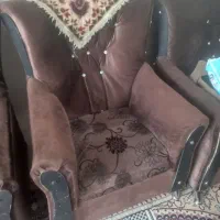 یه دست مبل  یه نفر