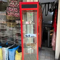 ویترین چوبی و فلزی