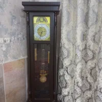 ساعت ایستاده