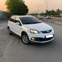 ام وی ام ۳۱۵ اسپرت لاکچری هاچ بک نیوفیس ۱۳۹۶