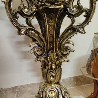 میز کنار سالنی یا خاطره مجسمه نونو
