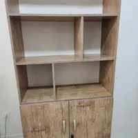 کتابخانه کمد دار