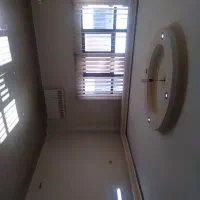 فروش، خیابان مخابرات ۱۰۰متر طبقه اول بدون آسانسور