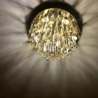 دو تا لوستر ۶ و ۸ شعله