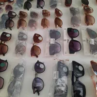 پک عینک و زیورآلات وارداتی عمده به دلیل پرداخت قرض