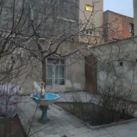 فروش حیاط ۲۳۲ متر حافظ