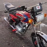 موتور ۱۲۵ لیفان