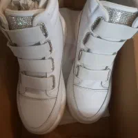 نیم بوت سایز ۳۸