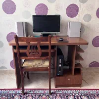 میز کامپیوتر و صندلی (دست دوم)