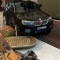 ماشین شارژی BMW مشکی سالم