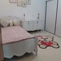تخت یکنفره باتشکر