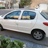 پژو 207پاناروما دنده‌ای مدل402 سفید بدون خط وخش