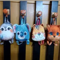 کوله پشتی و جامدادی و جانونی|کیف، کفش، کمربند|پاکدشت, پاکدشت (مامازند)|دیوار