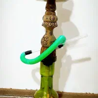 قلیان فروشی کاملن تمیز و قابل استفاده