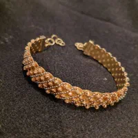 فروش طلا به قیمت تابلو بعلاوه ارزش افزوده 2درصد