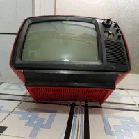 تلویزیون قرمز رنگ توشیبا رنگ فابریک قدیمی عتیقه|تلویزیون و پروژکتور|اصفهان, شیخ اشراق|دیوار