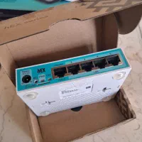 روتر میکروتک و مودم adsl دو آنتنه