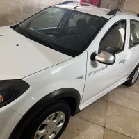 رنو ساندرو استیپ وی دنده