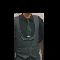 کت و شلوار سبز پولداری