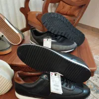 کتونی  زارا Zara کتونی داکرز Dockers|کیف، کفش، کمربند|اندیشه, اندیشه فاز ۱|دیوار