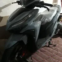 موتور سیکلت کلیک نامی خشک خشک