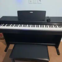 پیانو درحد نو یاماها ۱۰۵به رنگ مشکی