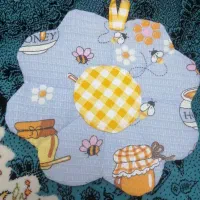 دستگیره وزیربشقابی|سفره، حوله، دستمال آشپزخانه|صدرا-فارس, فاز ۱|دیوار