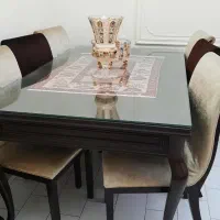 میز غذاخوری