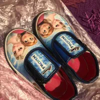 تعدادی کفش دخترانه|کفش و لباس بچه|تهران, شهرک کوهسار|دیوار