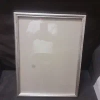 یک عدد تابلوی عکس در حدد نو|تابلو، نقاشی، عکس|مشهد, هفت تیر (حافظ)|دیوار