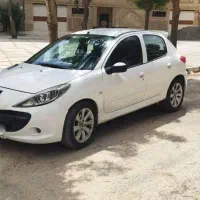 پژو ۲۰۷ اتوماتیک‌ مدل ۸۹ سفید