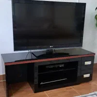 فروش تلویزیون LCD از برند LG سایز 42 اینچ