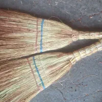 جارو محلی سنتی
