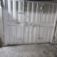 درب حیاط آهنی رنگ سفید|مصالح و تجهیزات ساختمان|بوشهر, |دیوار