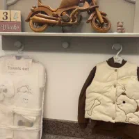 تخت و کمد و ویترین کودک|تخت و سرویس خواب|یزد, |دیوار