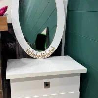 اینه و کنسول