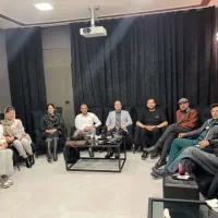 فری دیسکاشن انگلیسی. آخر هفته‌ها