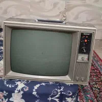 تلوزیون بسیار قدیمی ناسیونال سالم