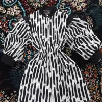 مانتو|لباس|کبودرآهنگ, |دیوار