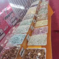 به فروشنده خانم جهت فروش سوغات نیازمندیم