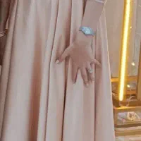 لباس مجلسی|لباس|نیشابور, باغ نو|دیوار