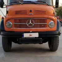 911