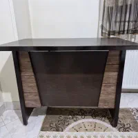 میز کامپیوتر