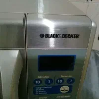 ماکروفرسالم درحد نو بدون تعمیر کم استفاده شده|اجاق گاز و لوازم برقی پخت‌وپز|همدان, |دیوار